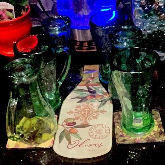 4 COCA COLA 10 OZ GLASSES.